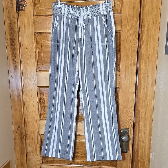 Ci Sono Pants - Ci Sono Striped Wide-Leg Coastal Drawstring Pants - Gray & White XL